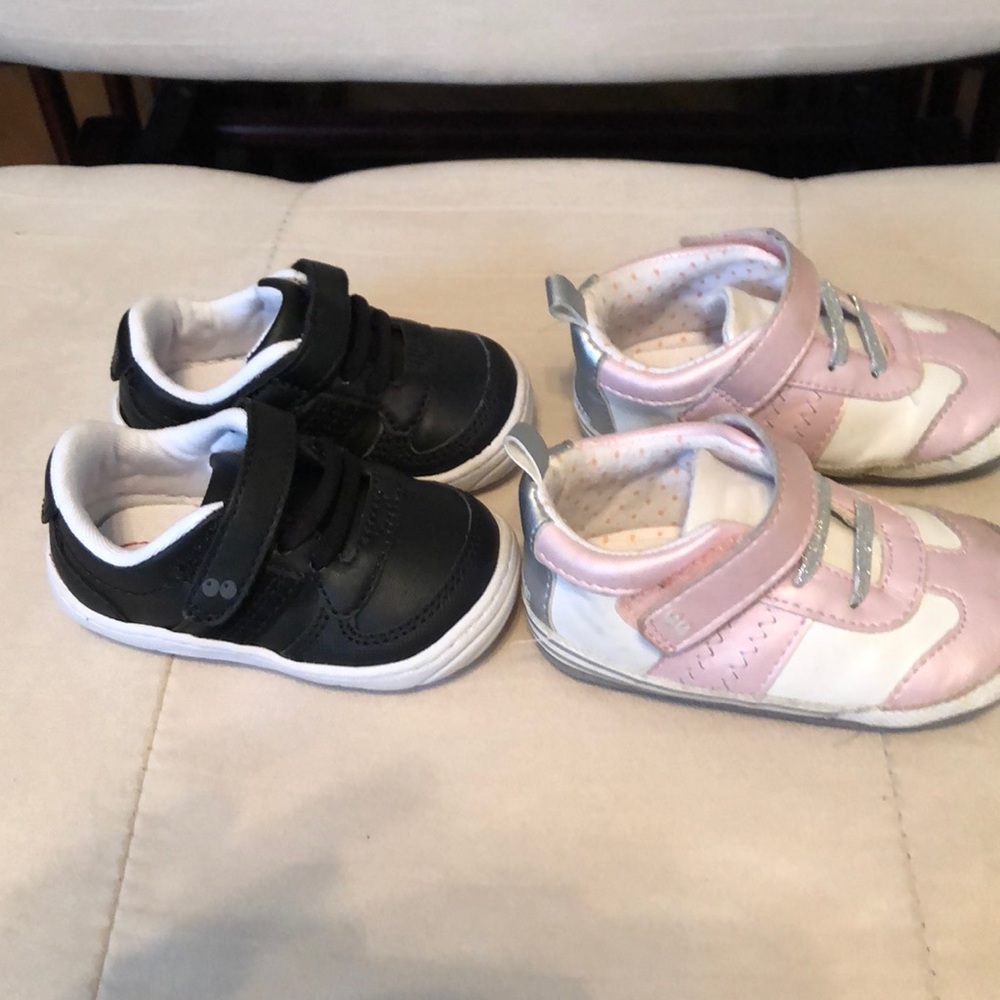 Two Toddler girls shoes Stride Rite